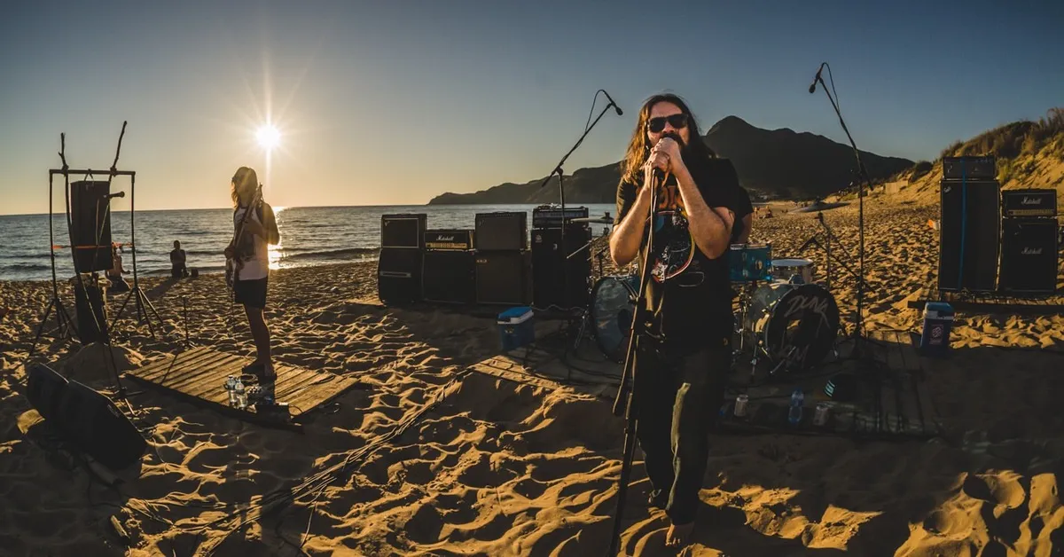 beach performance