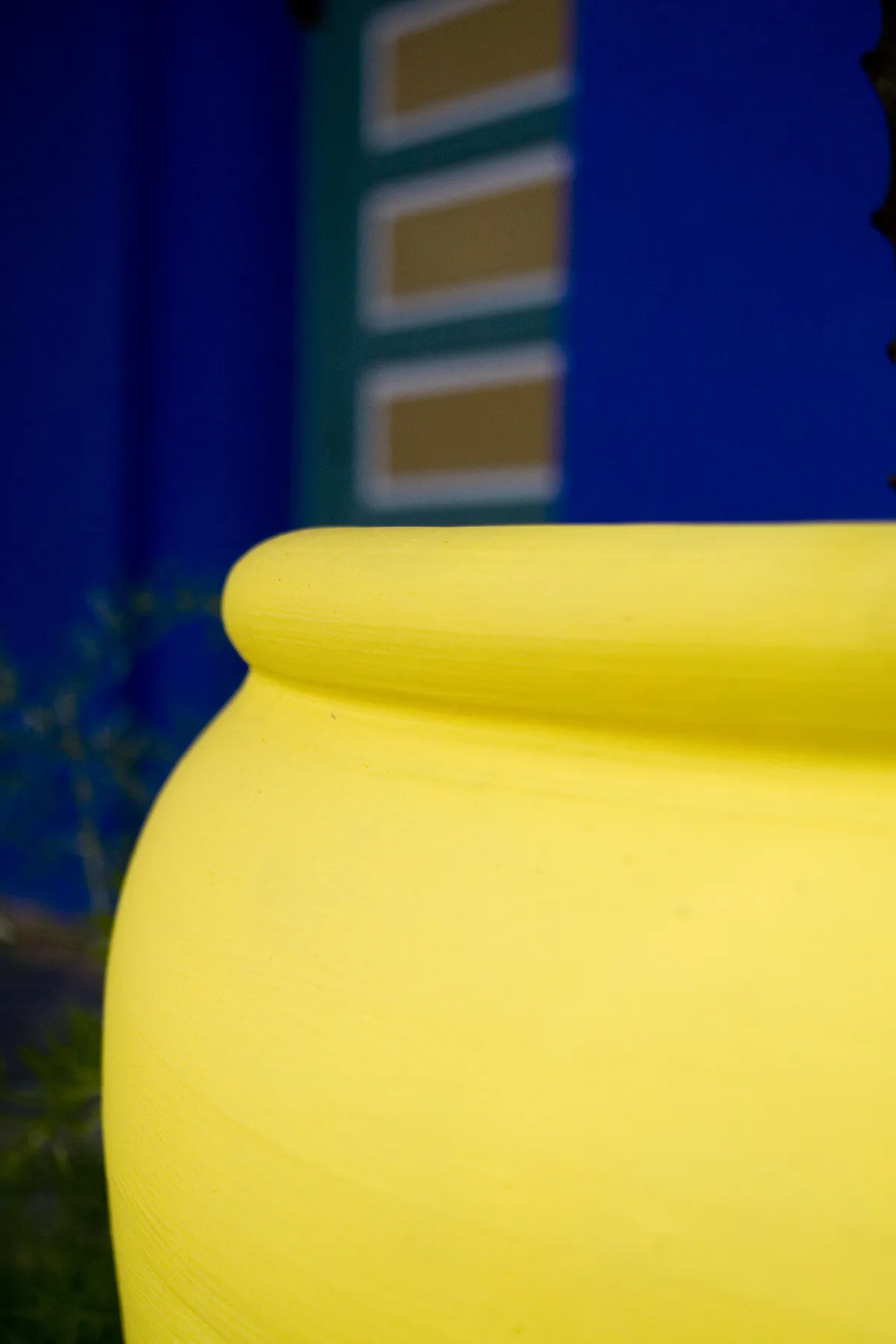 yellow pot