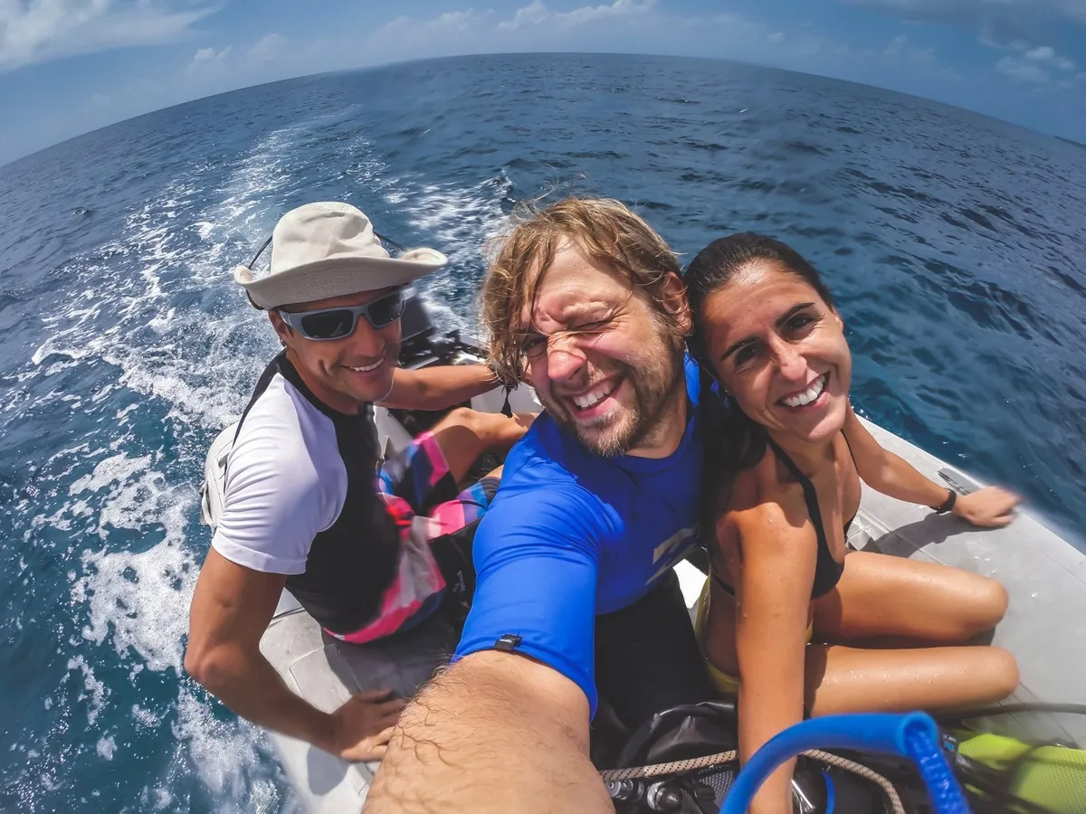 the crew diving PNG
